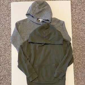 Cat & Jack Toddler Boy 5T Waffle Knit Light Gray & Forest Green Hooded Shirts